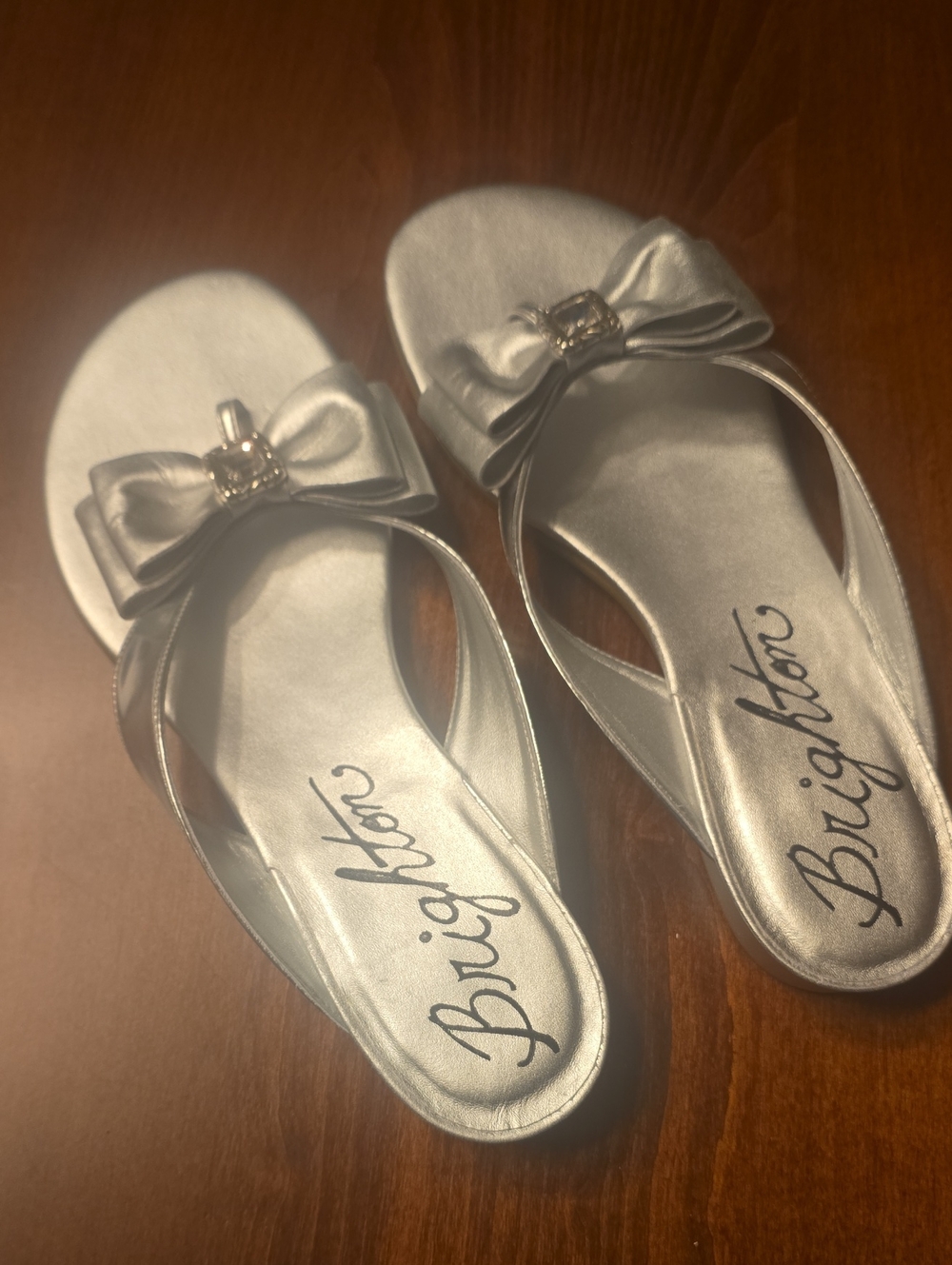 Brighton Silver Bow Slide Sandals - Women's Metallic